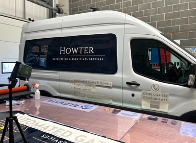 Custom Vehicle Graphics Photo